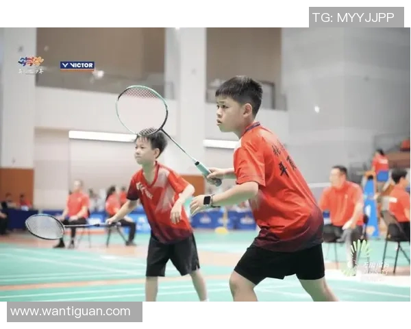 重庆羽毛球队选拔赛点评展现灵活性与战术多样性的精彩表现